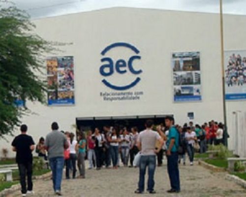 AeC EM CAMPINA GRANDE OFERECE 300 VAGAS PARA ATENDENTE - Boa Notícia PB - A  Informação que faz bem!