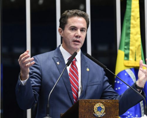 Plenário do Senado Federal durante sessão deliberativa ordinária. 

Em discurso, à tribuna, senador Veneziano (PSB-PB).

Foto: Roque de Sá/Agência Senado